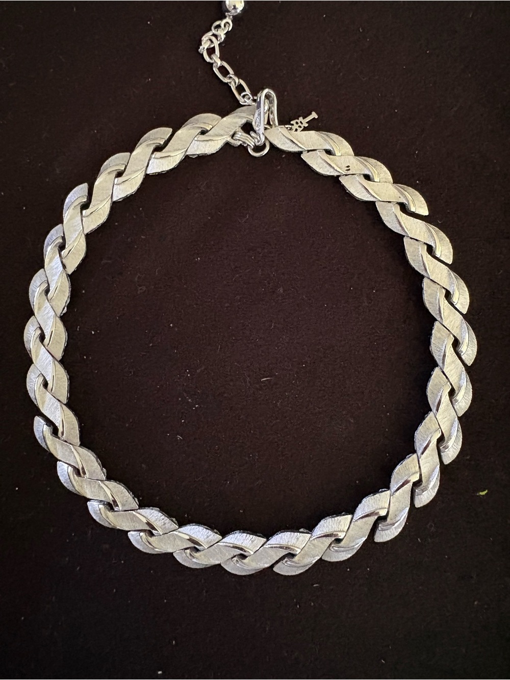 Crown Trifari VintageWomen's Elegant Braided Silver Choker Necklace